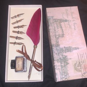 Featty designs calligraphy set